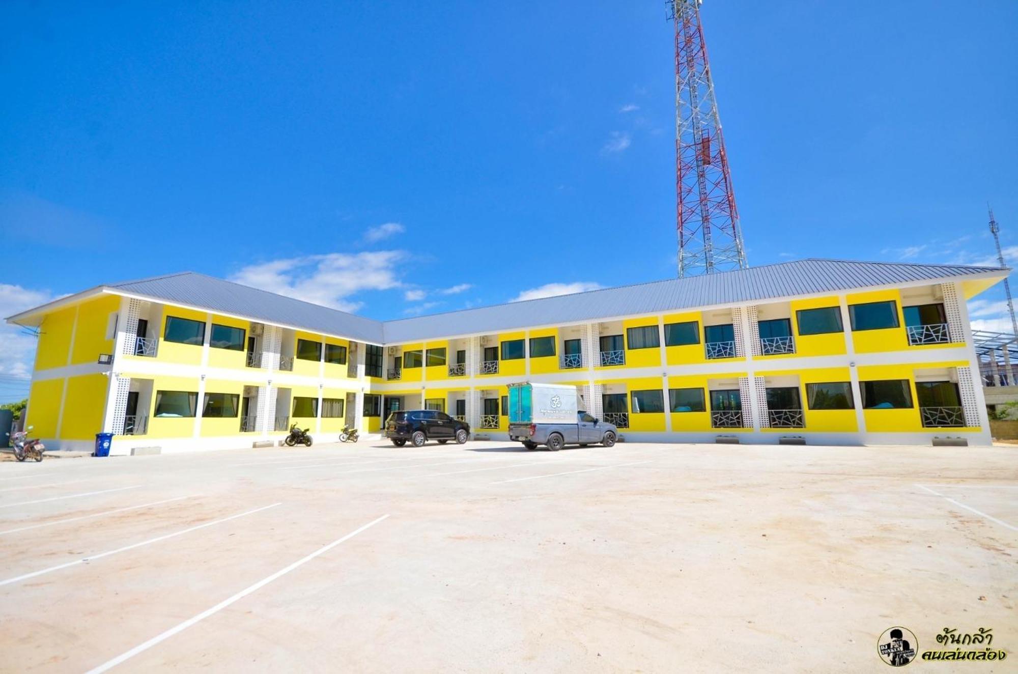 แอ่ว-ดีld Hotel&Residences Ngao Εξωτερικό φωτογραφία