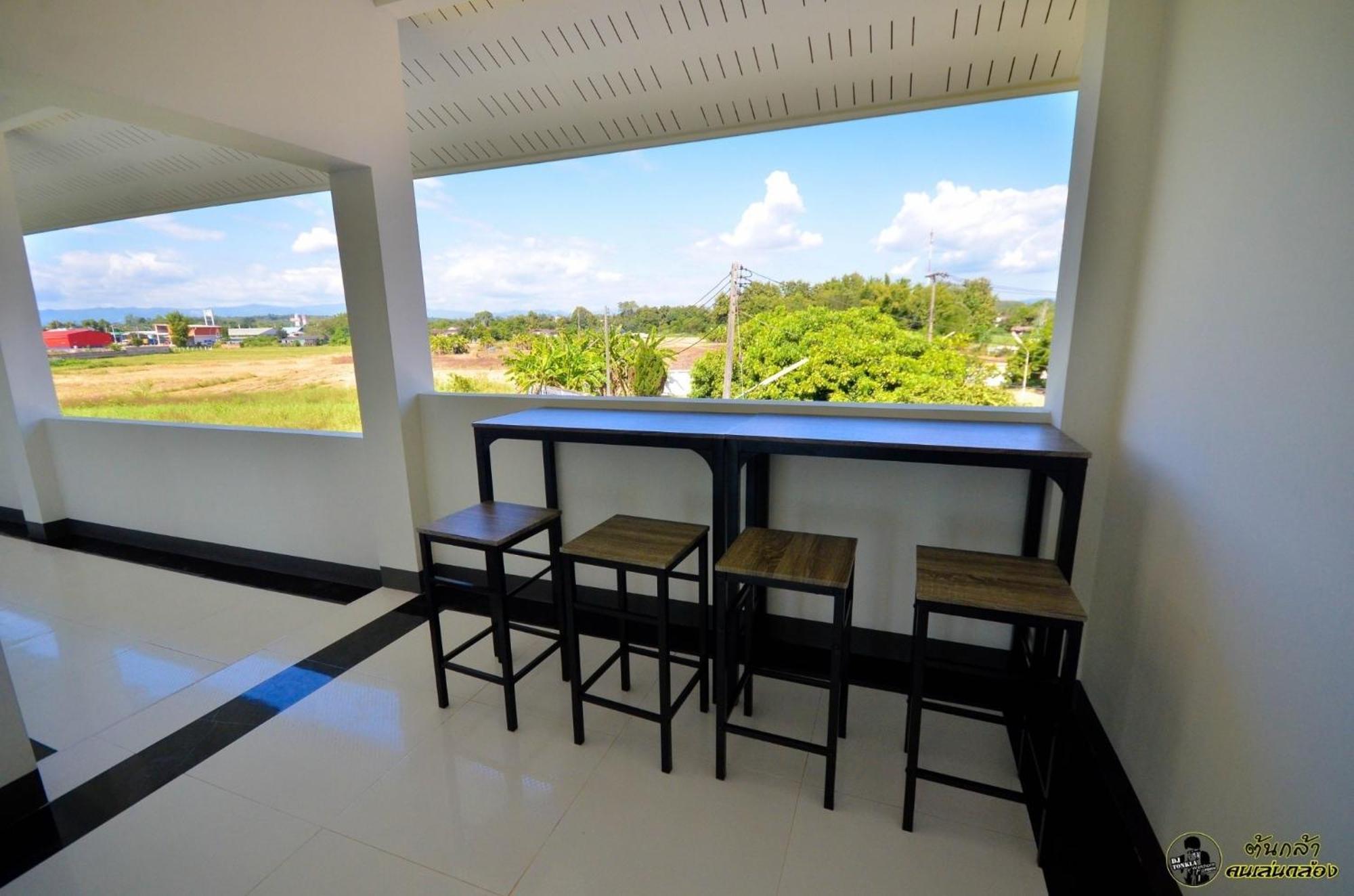แอ่ว-ดีld Hotel&Residences Ngao Εξωτερικό φωτογραφία