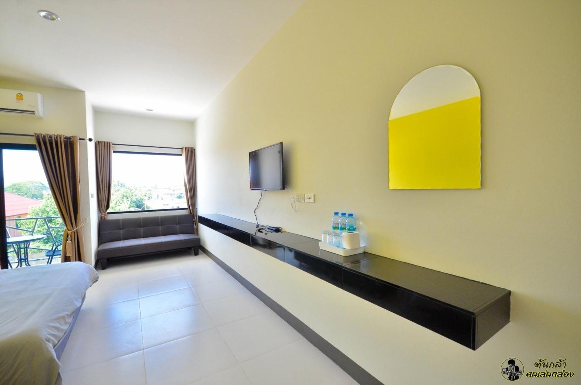 แอ่ว-ดีld Hotel&Residences Ngao Εξωτερικό φωτογραφία