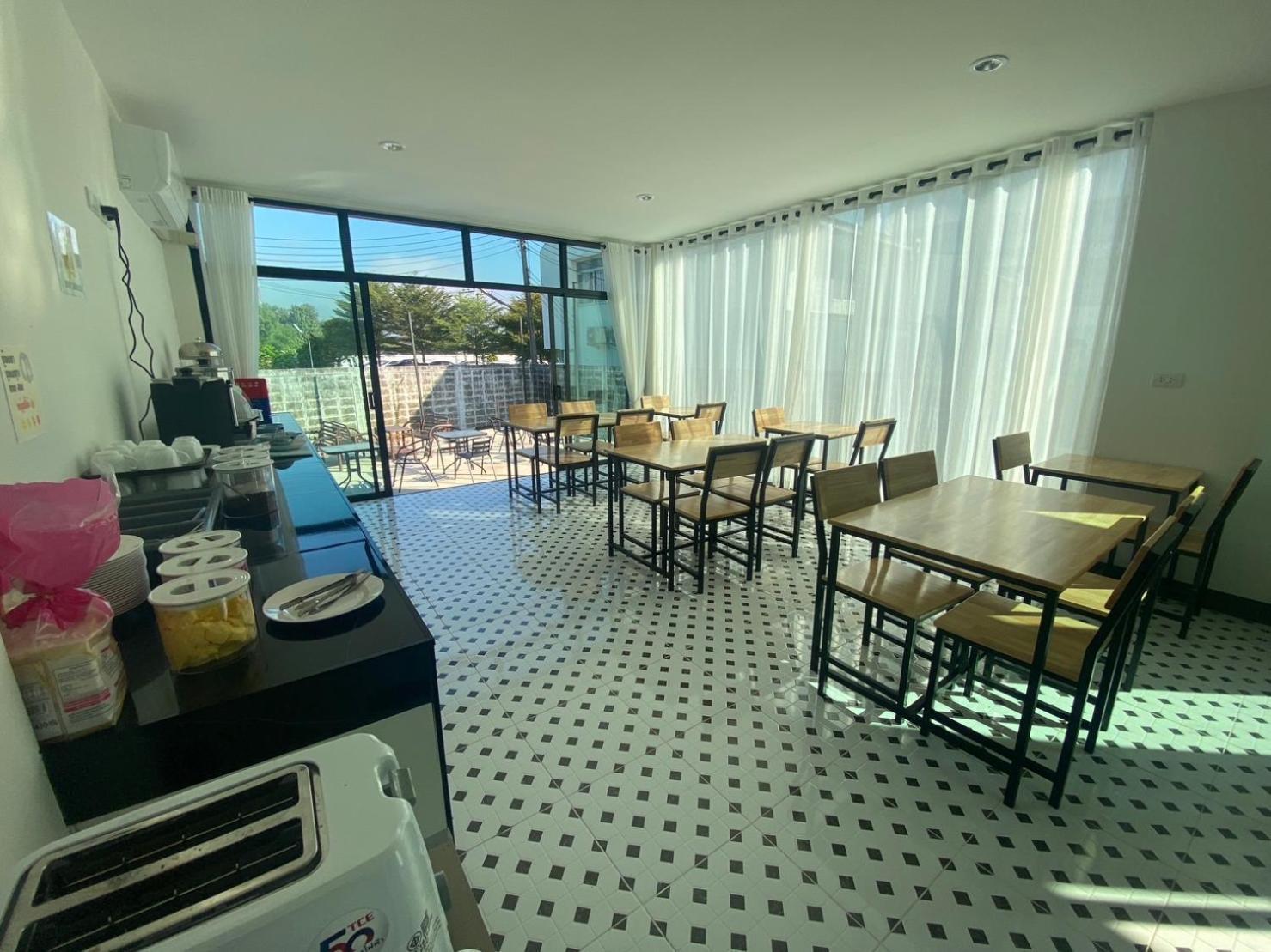 แอ่ว-ดีld Hotel&Residences Ngao Εξωτερικό φωτογραφία