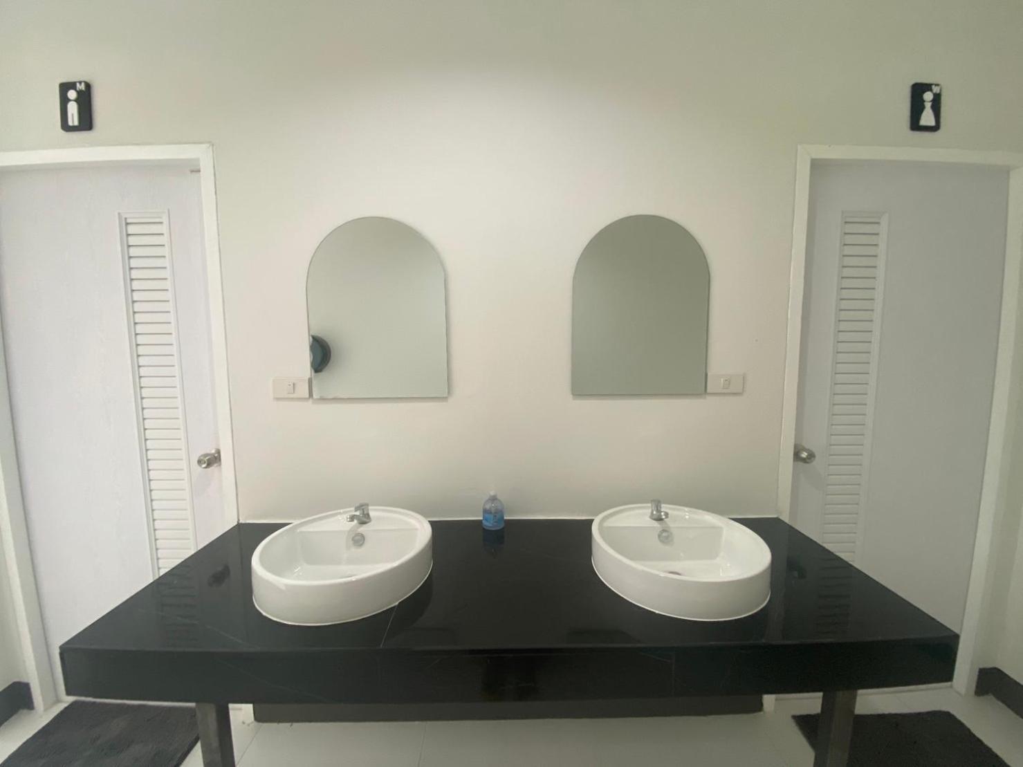 แอ่ว-ดีld Hotel&Residences Ngao Εξωτερικό φωτογραφία